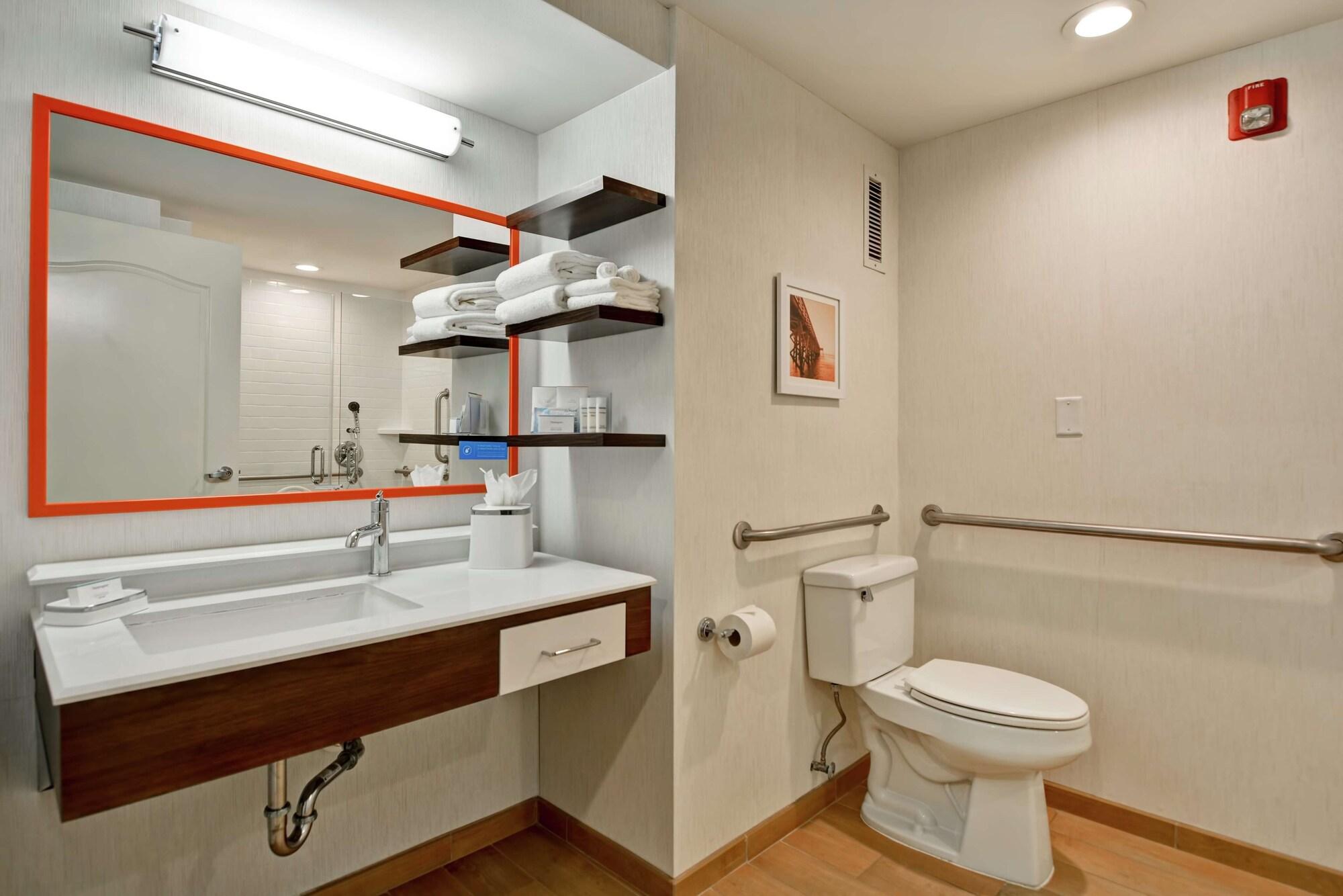 נורת' צ'רלסטון Hampton Inn Charleston North מראה חיצוני תמונה