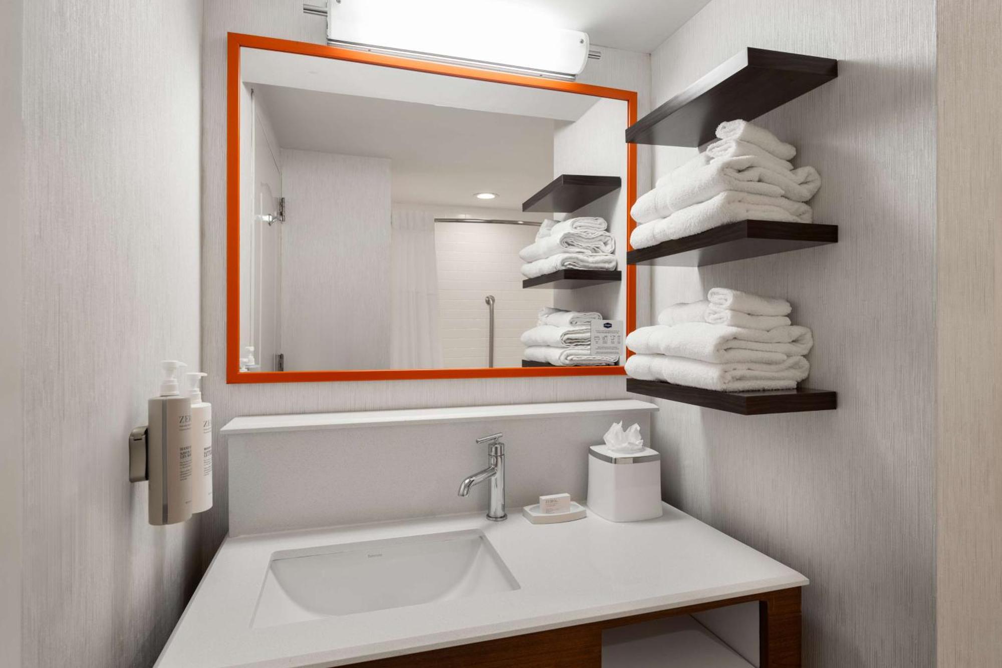 נורת' צ'רלסטון Hampton Inn Charleston North מראה חיצוני תמונה