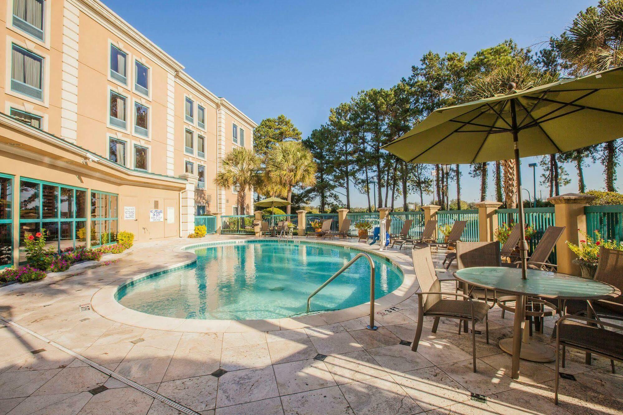 נורת' צ'רלסטון Hampton Inn Charleston North מראה חיצוני תמונה